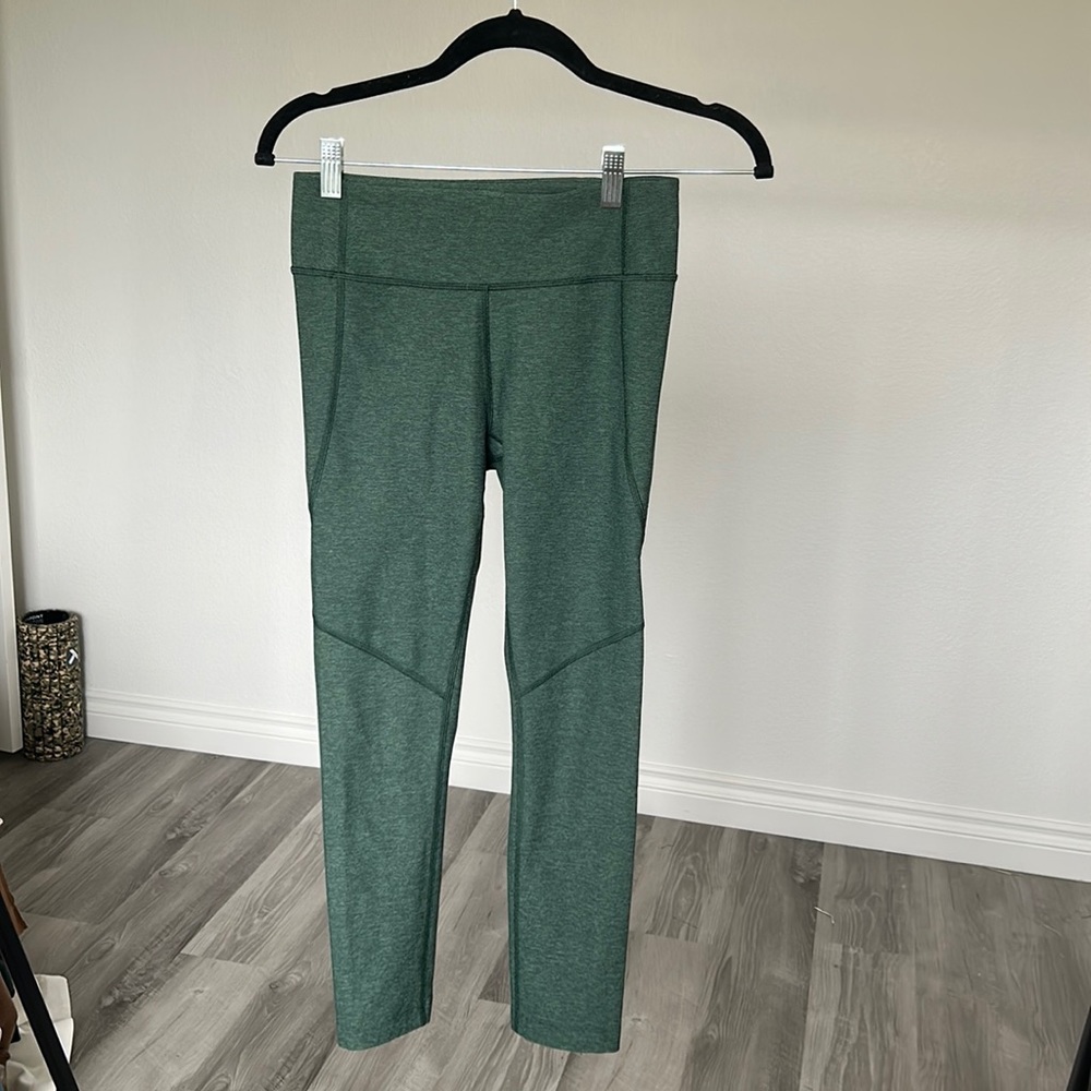 Outdoor Voices green heathered leggings